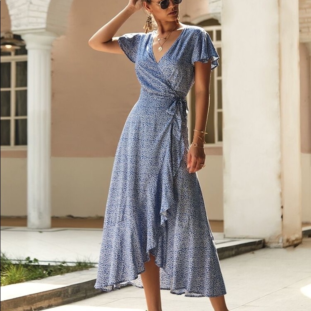 Airy wrap maxi dress blue print